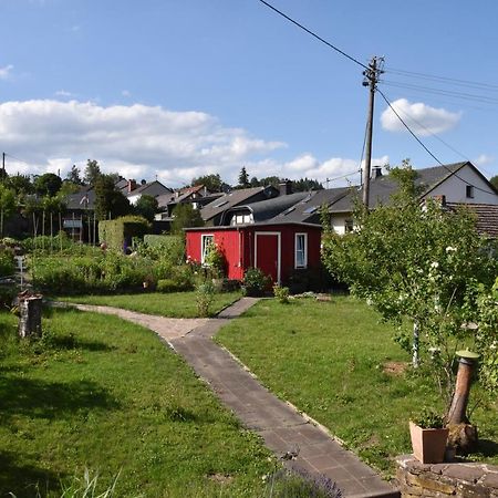 Ferienwohnung Eifelmittendrin Waxweiler Luaran gambar
